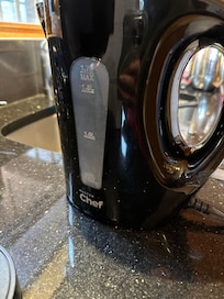 Kettle didn’t work it was replaced with a 1 L unit for 10 people