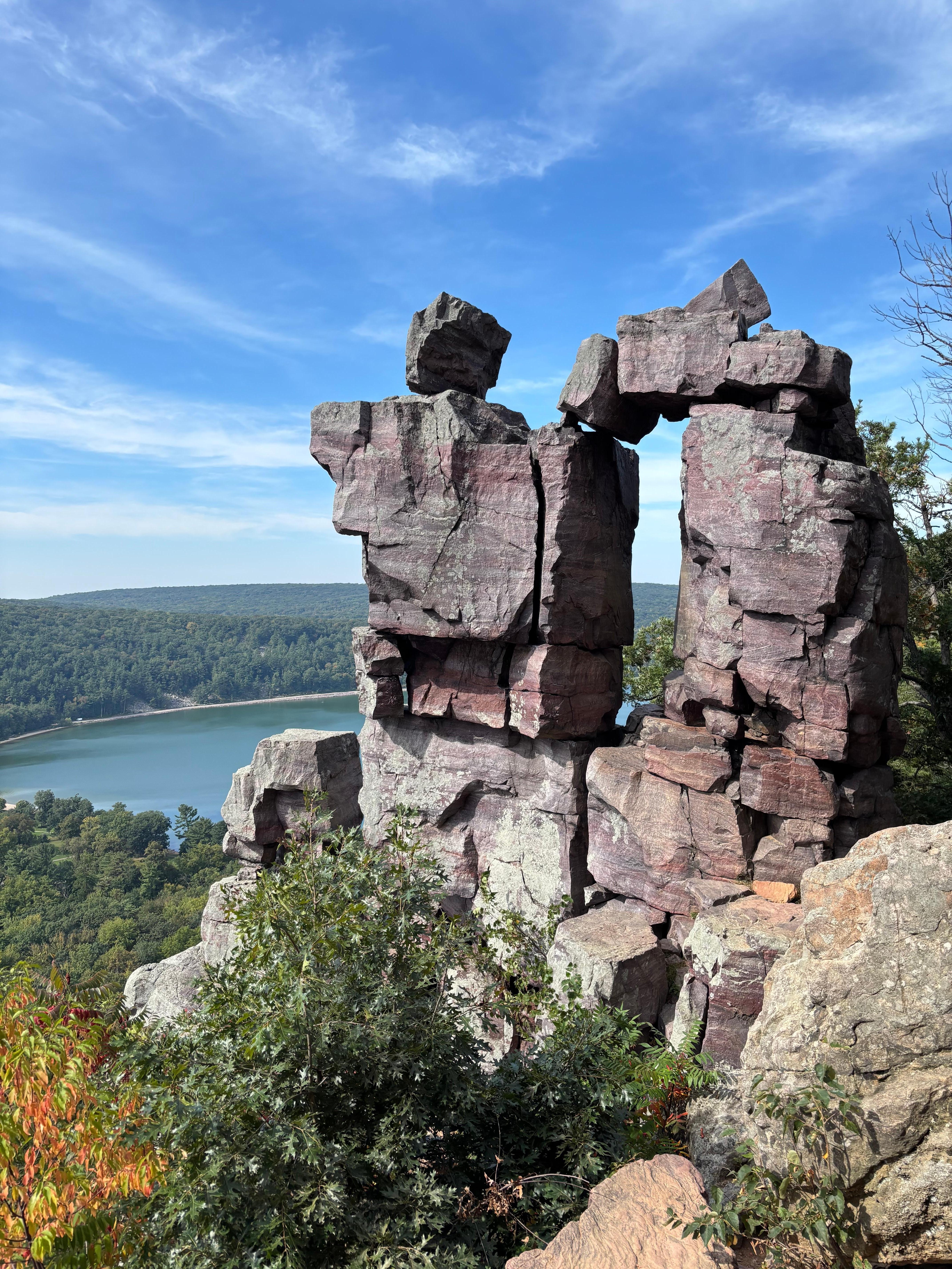 Devils Doorway- Devils Lake State Park