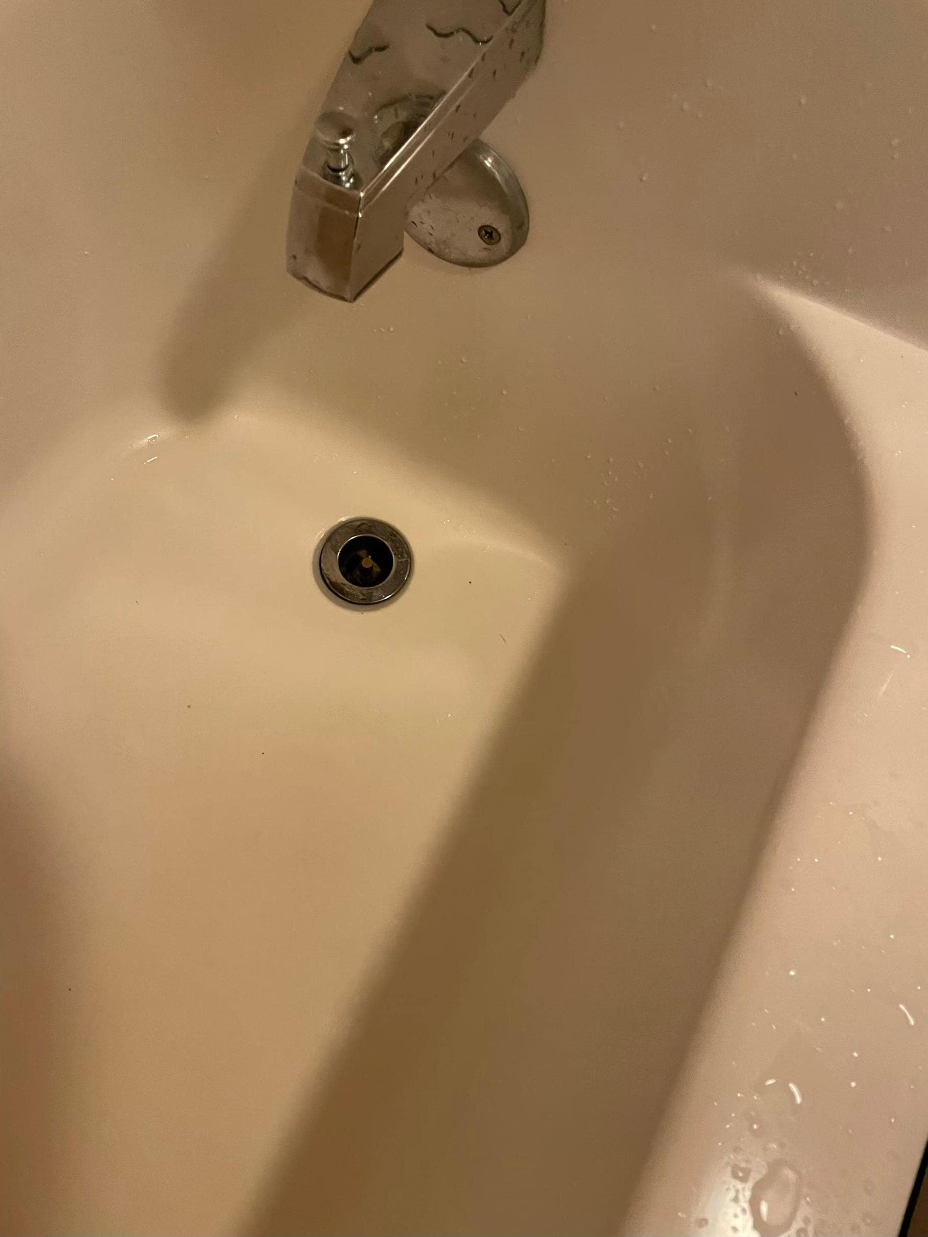 No tub stopper 