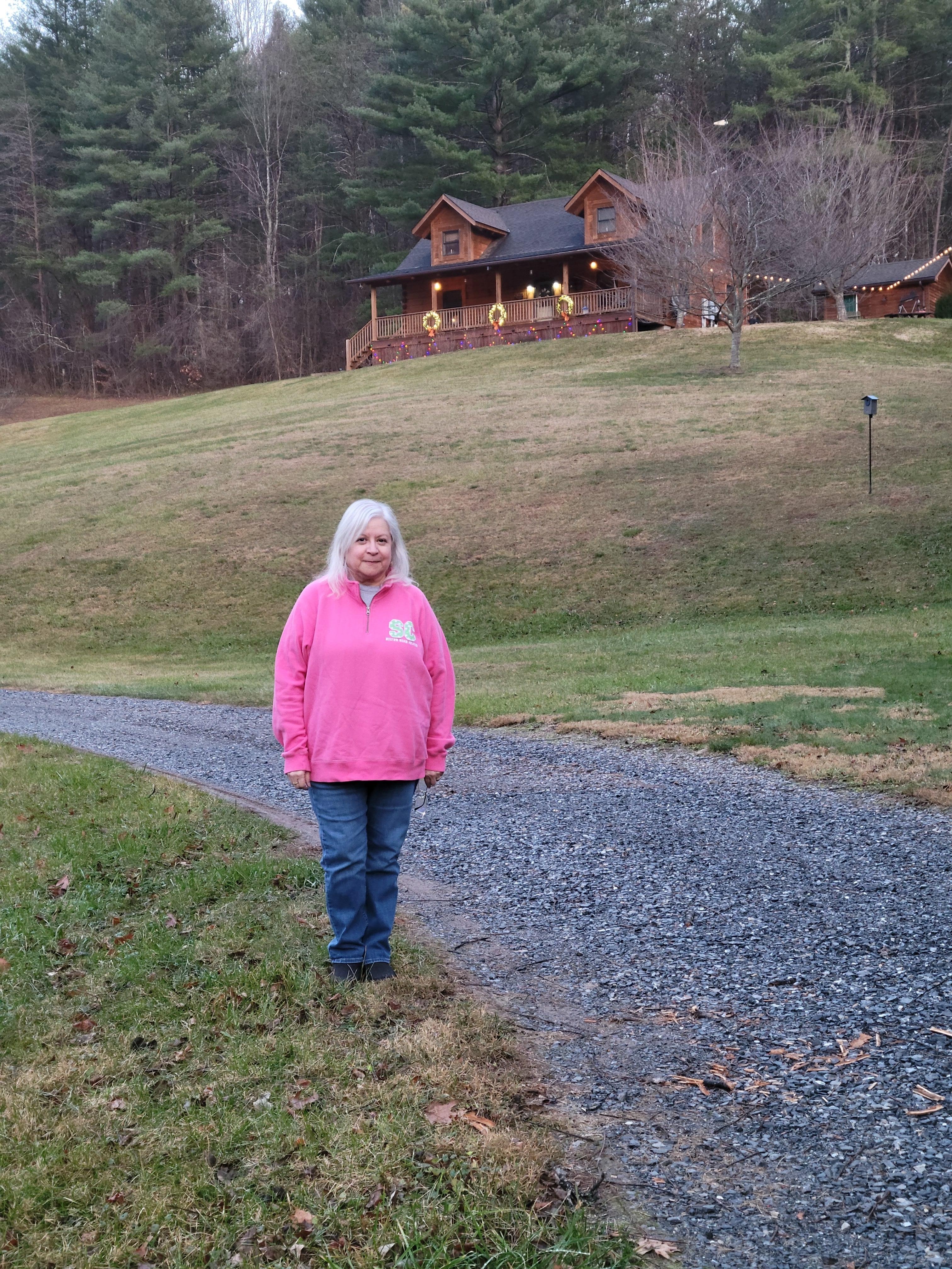 The driveway to the cabin