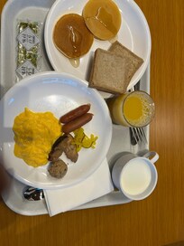 Petit déjeuner buffet