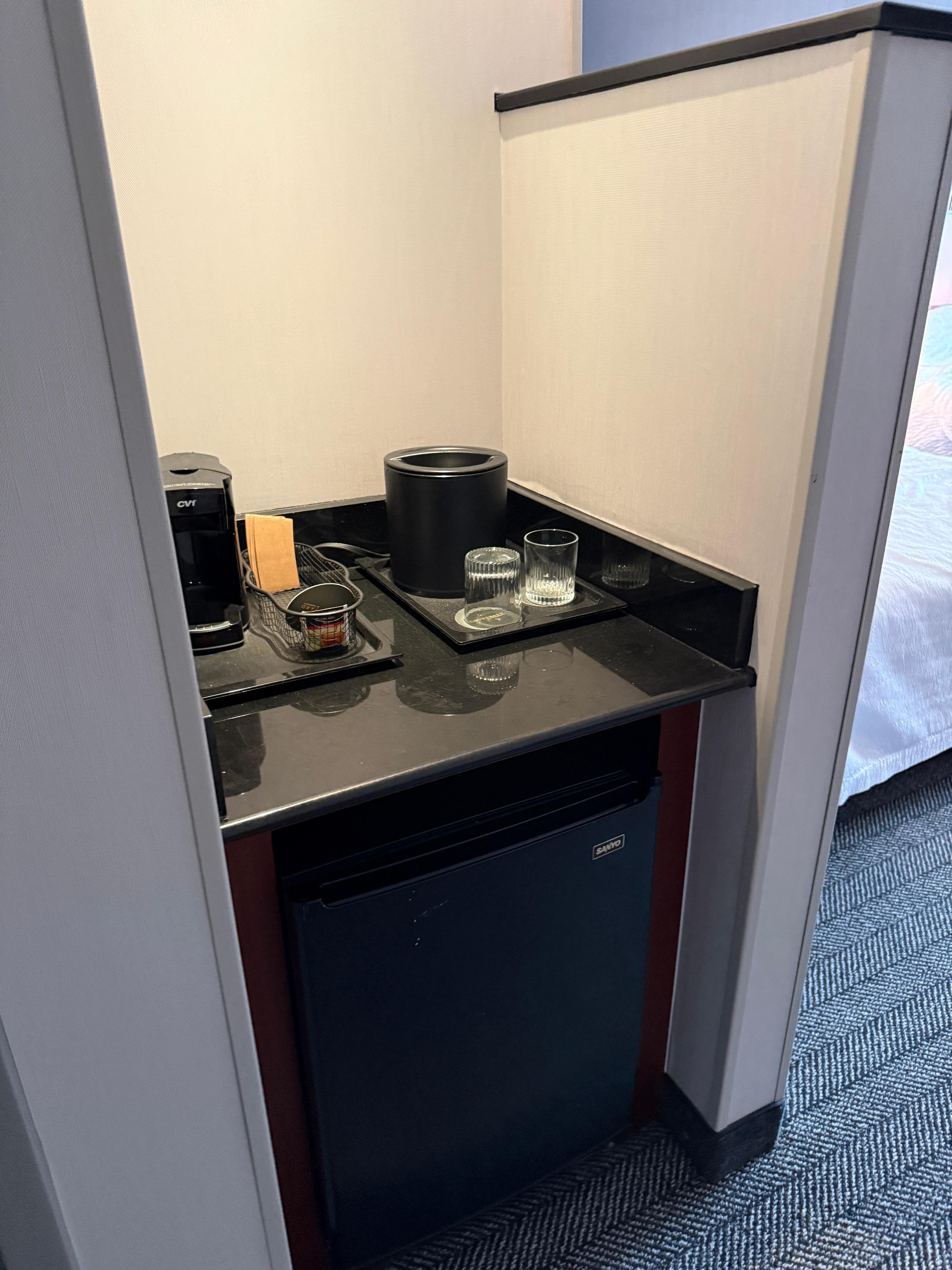 Fridge