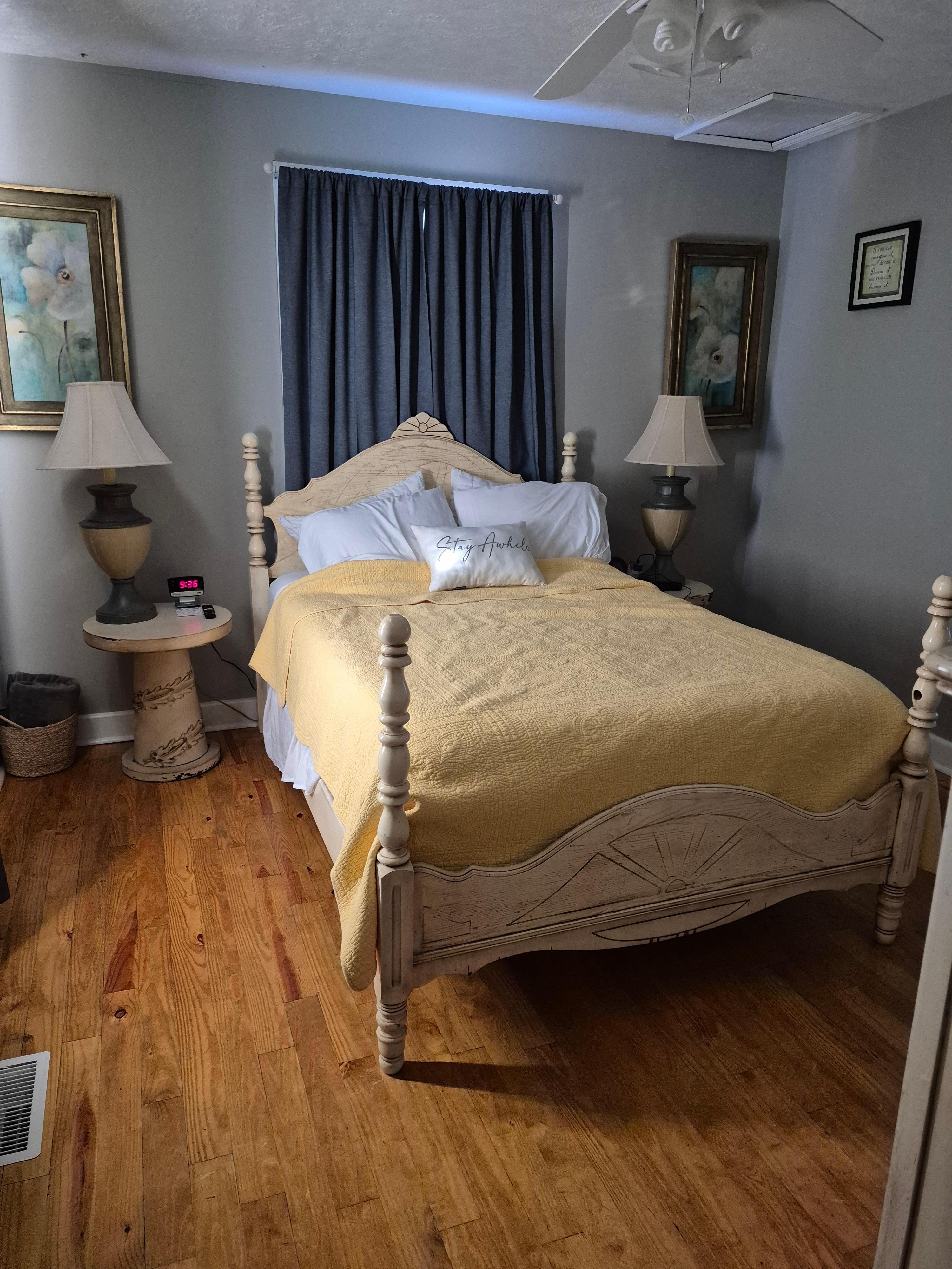 The beautiful 4-poster bed is so comfy! 