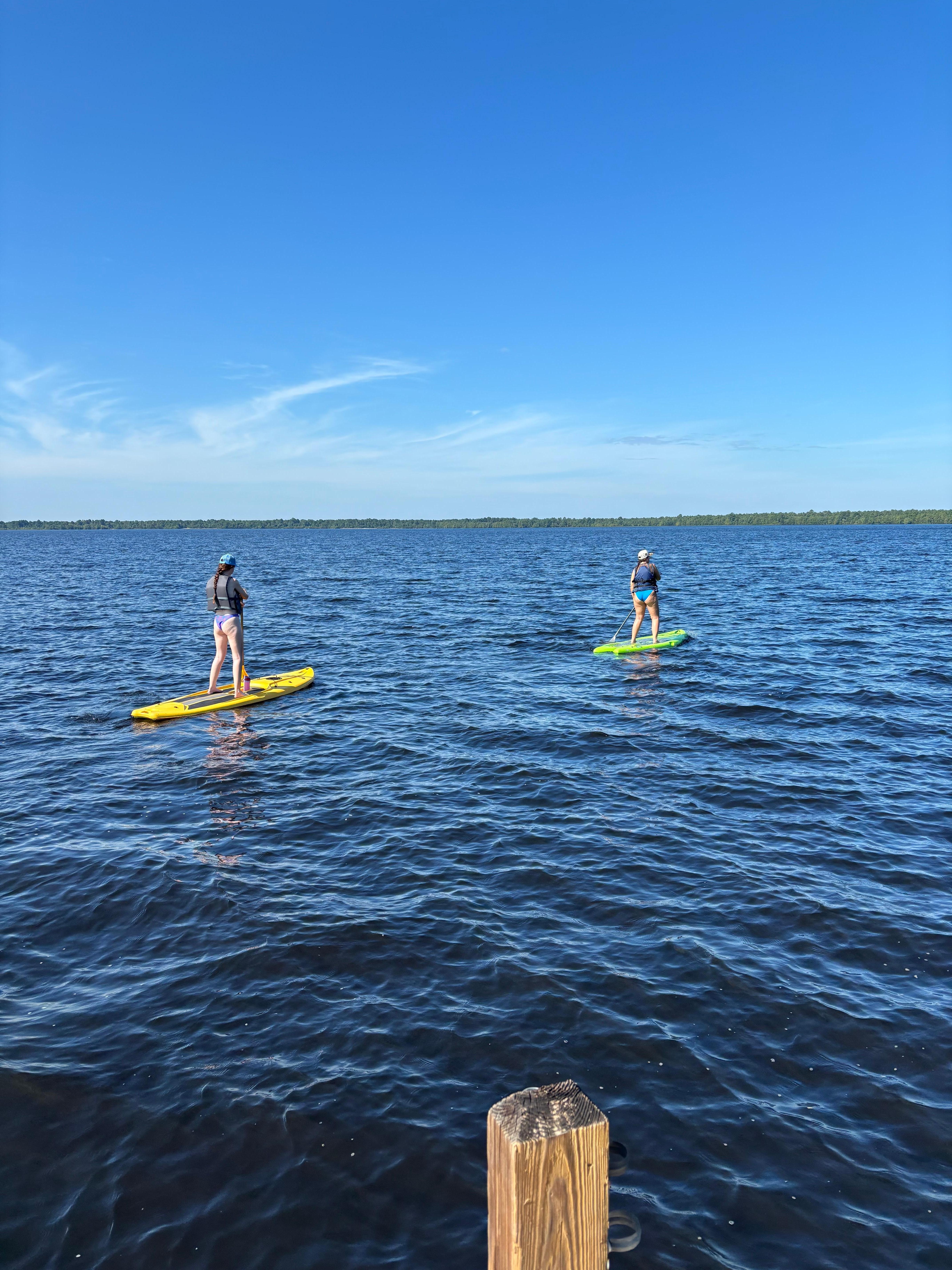 The 2 girls enjoying the SUP