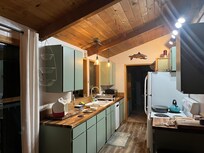 Complete with dishwasher