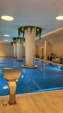 Pool area
