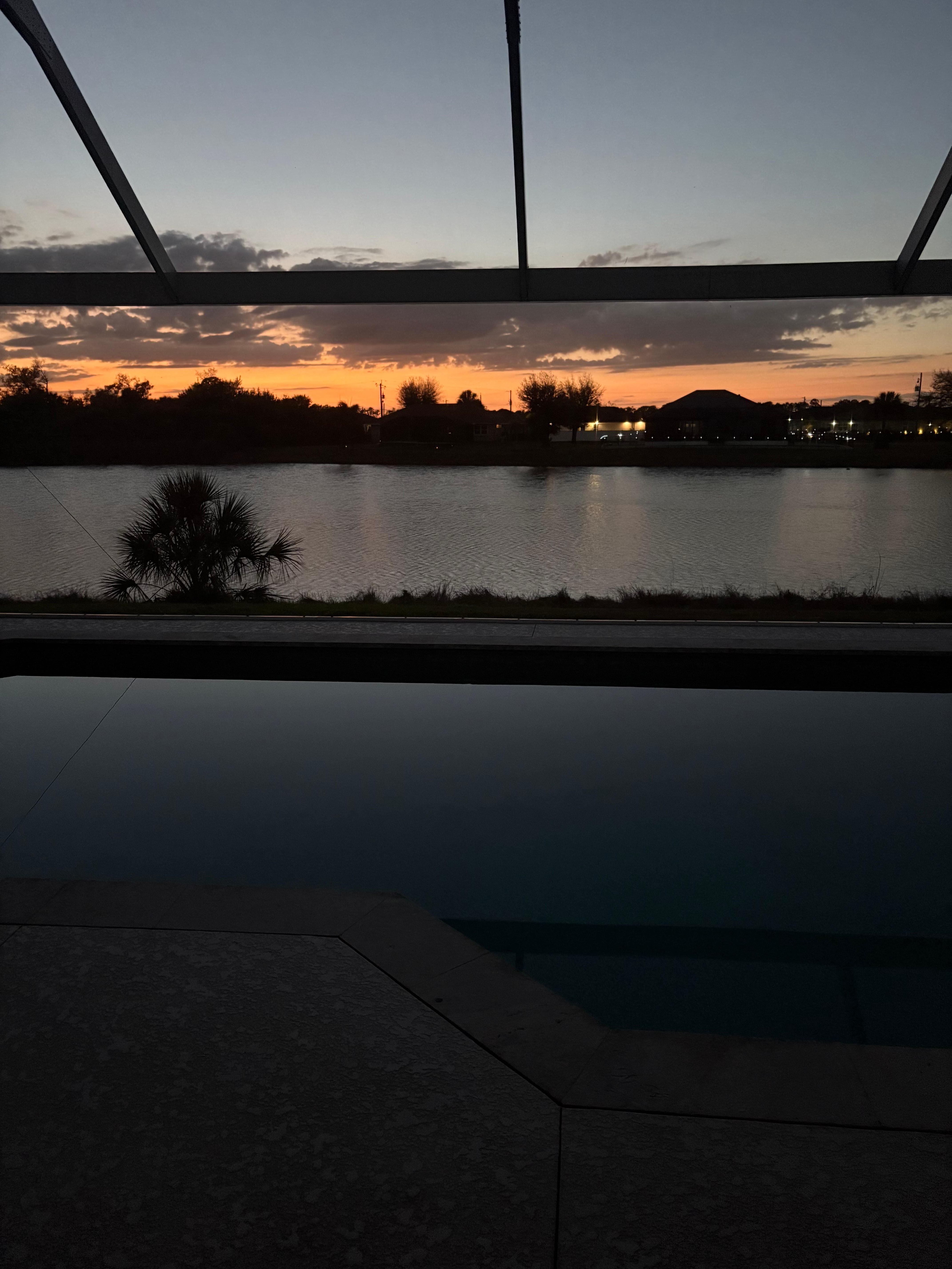 Sunsets are beautiful!