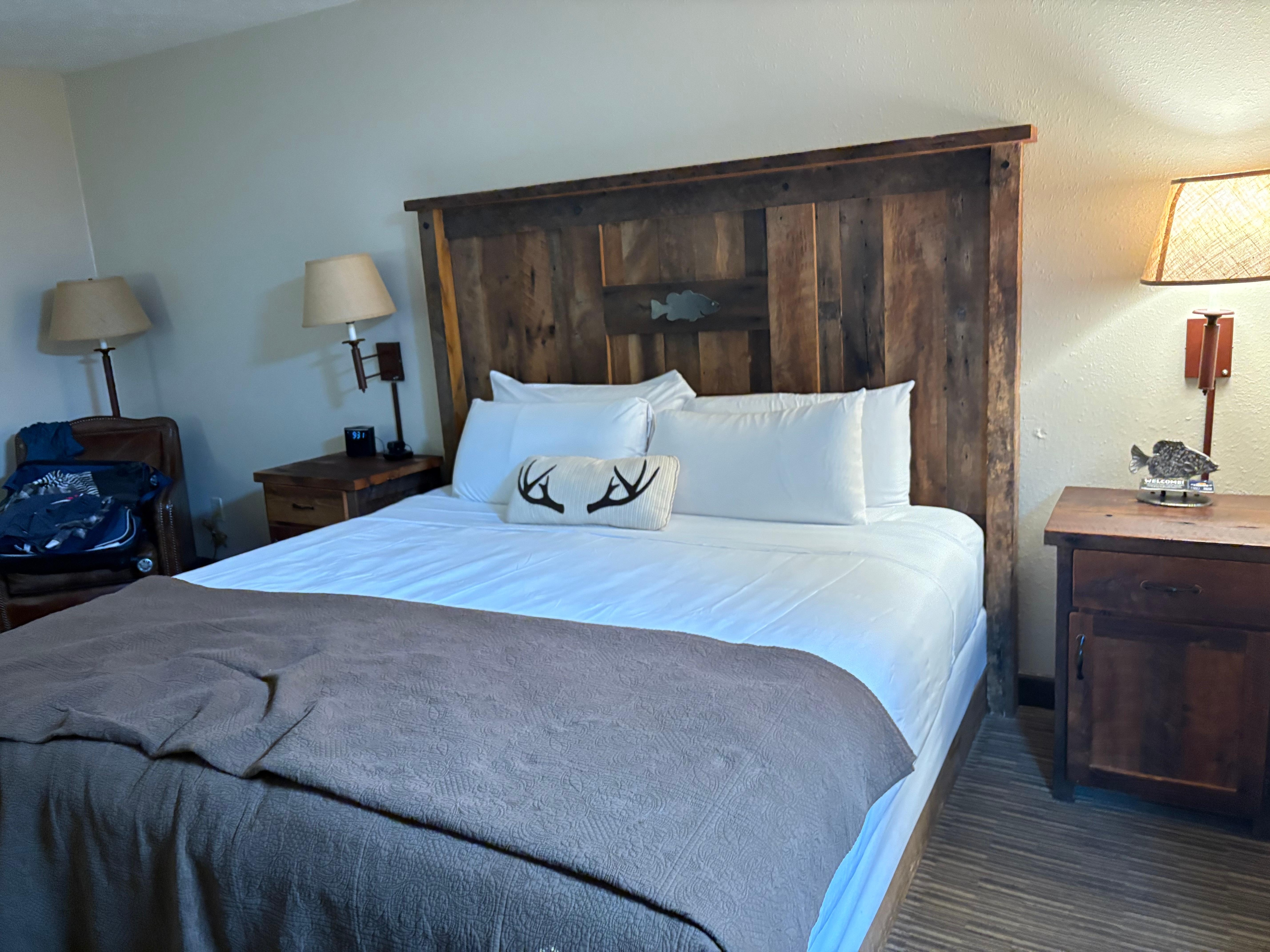 Room w/King size bed