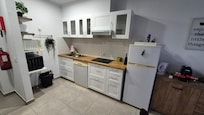 Belle petite cuisine parfaitement fonctionnel