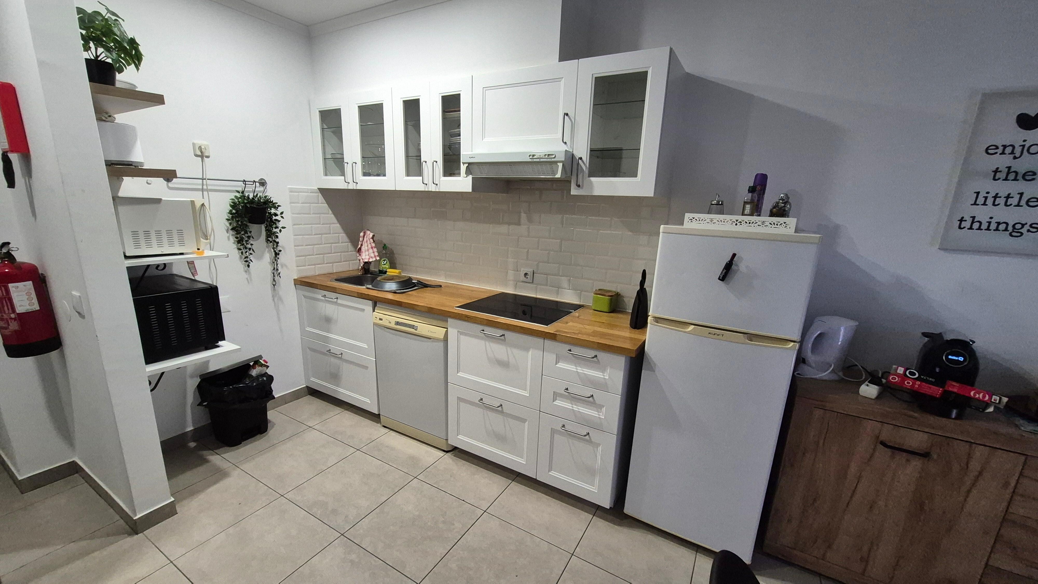 Belle petite cuisine parfaitement fonctionnel