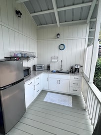 Loving the Outdoor kitchen