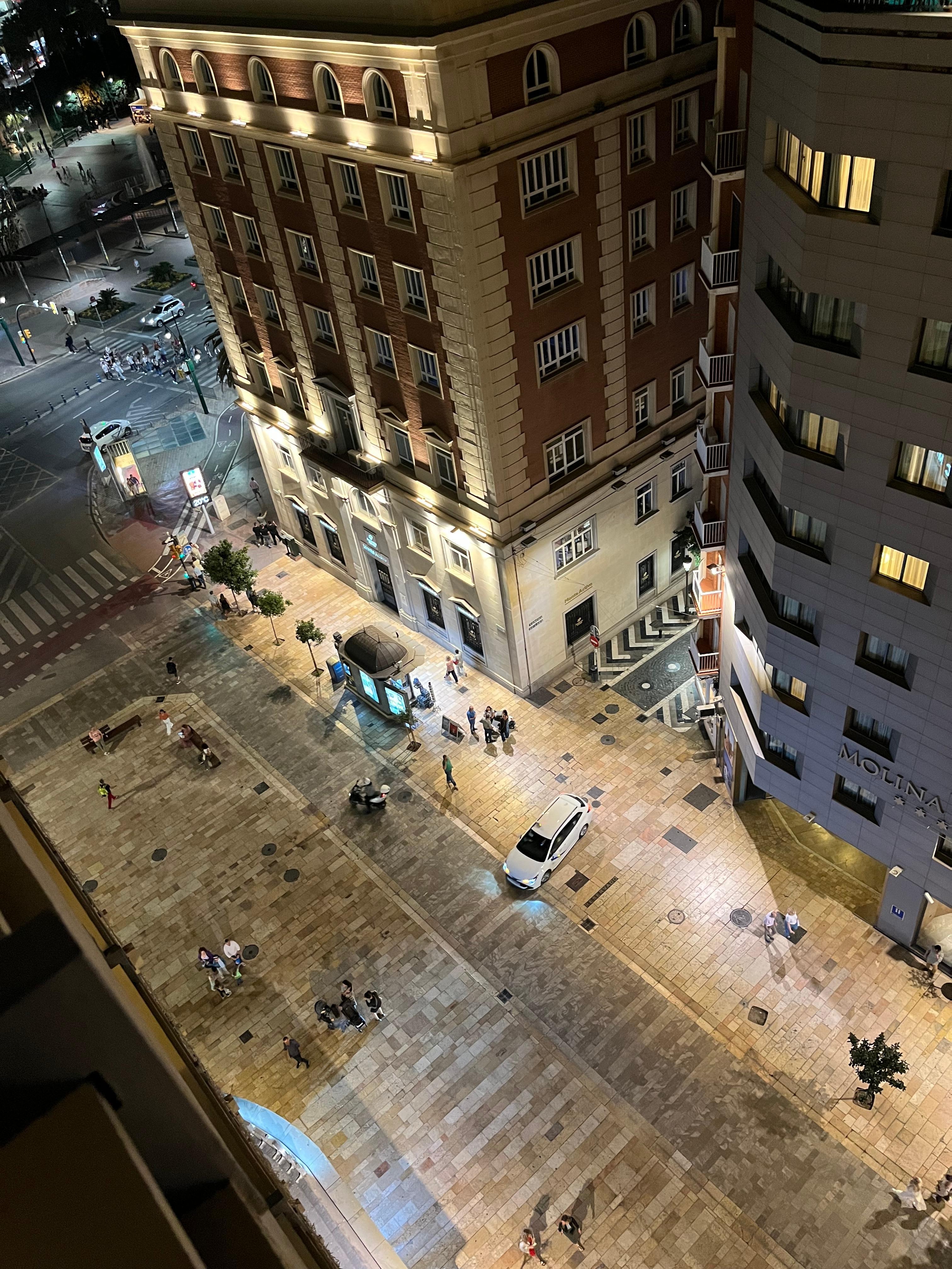 Udsigten fra altanen,10. sal