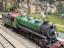 Zig Zag railway steam engine near Lithgoe