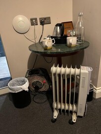 This is the portable radiator that was provided instead.