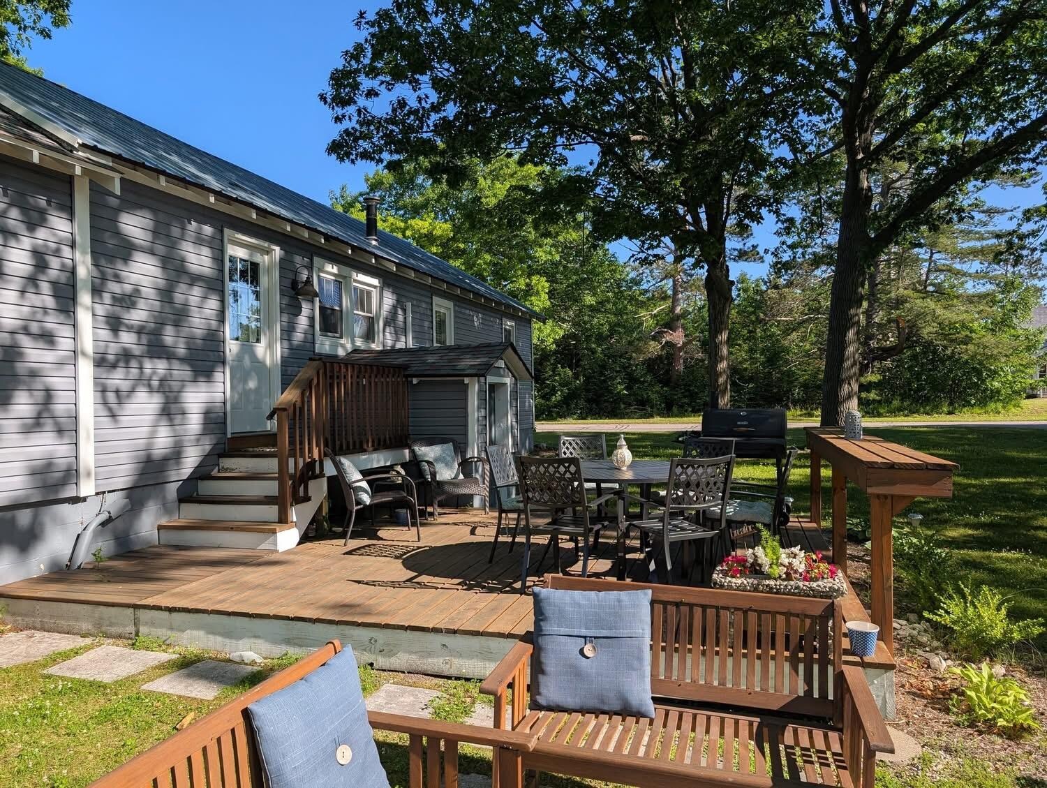 Lovely outdoor area.
