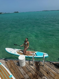 Tons of 'toys' come with the property - a kayak, paddle boards, floats, snorkel gear - anything you would need!