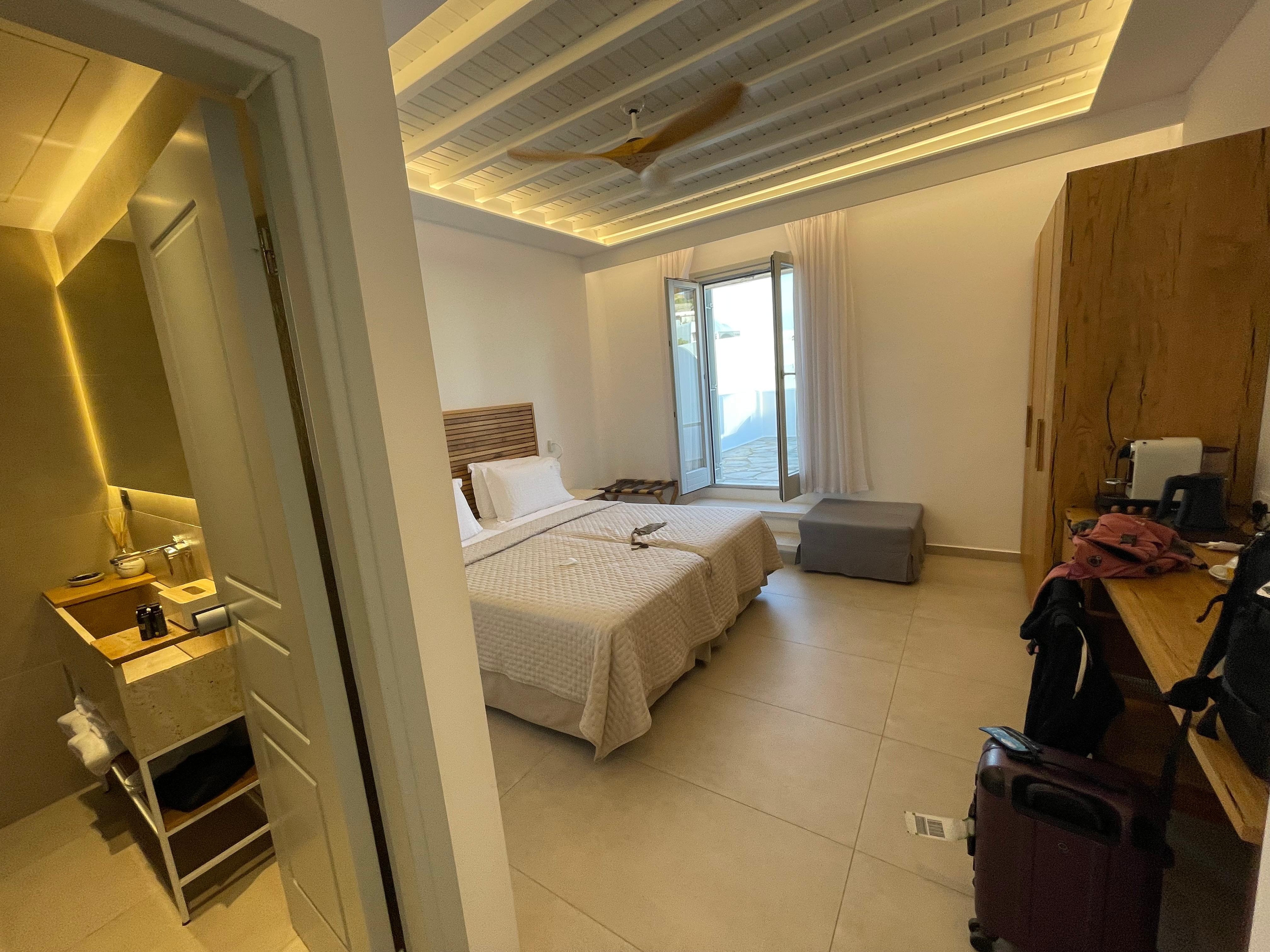 Looking into the room 