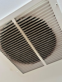 the return air vent in the kitchen ceiling