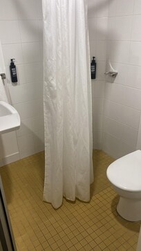 Dreadful bathroom