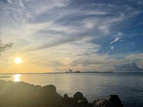 Amaneciendo.
