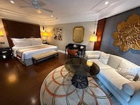 油漆味很重的房間