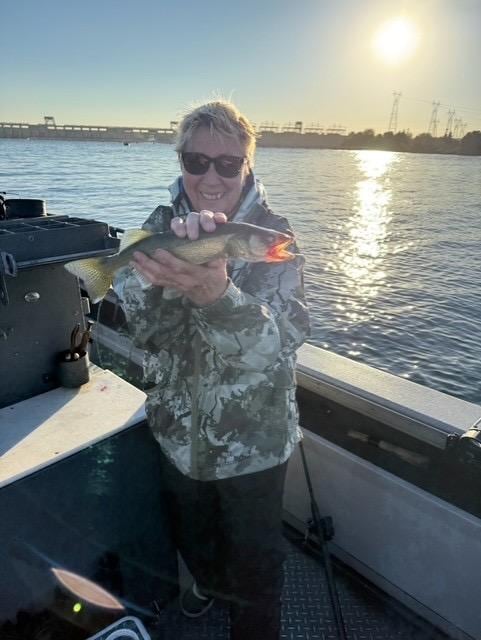 Columbia River near Hermiston, Stotts Fishing Adventure