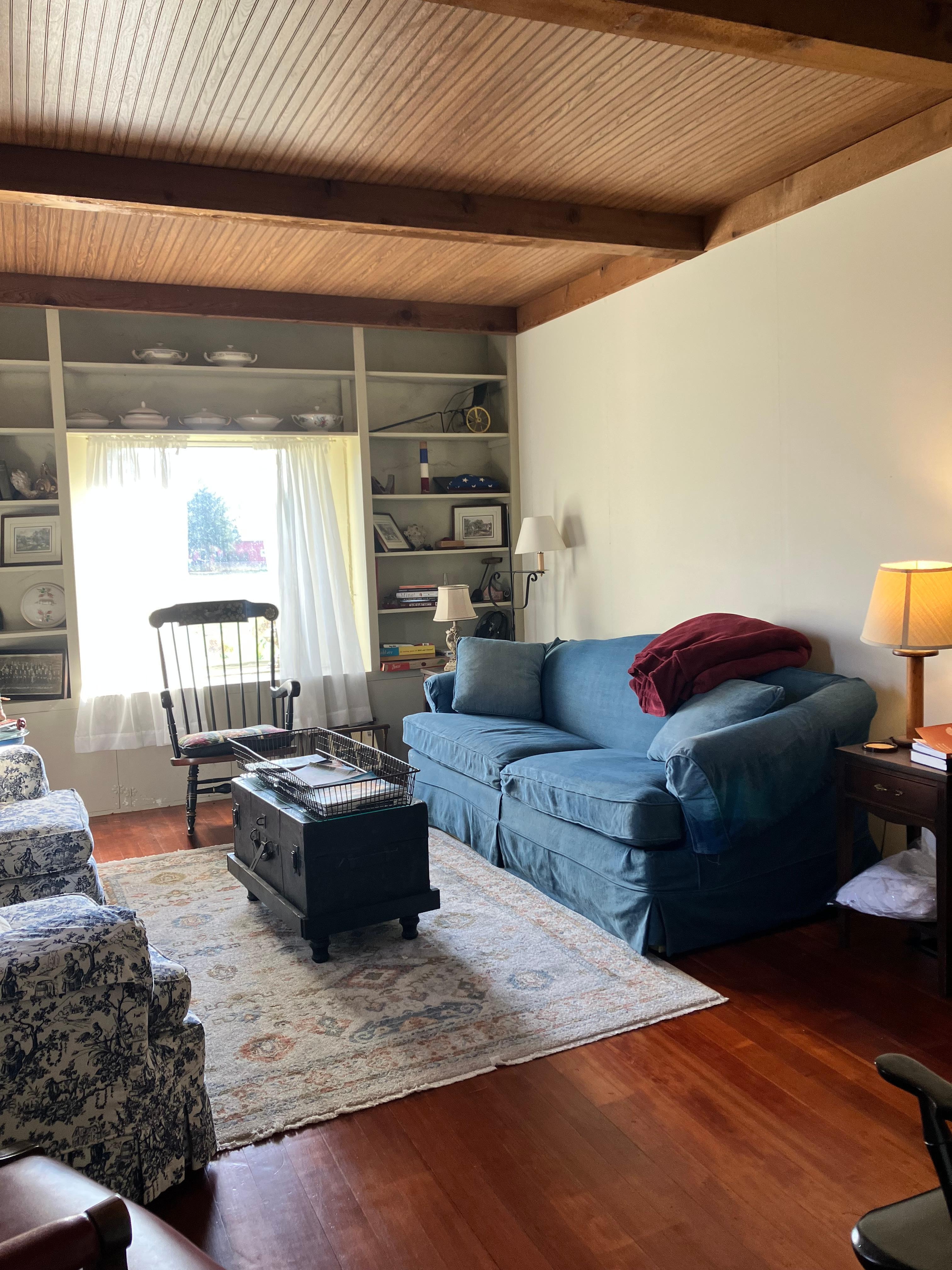 Living room number 2