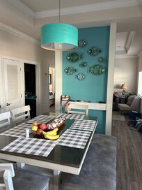 Kitchen table (huge space)