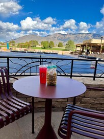 Afternoon break with a view 😍