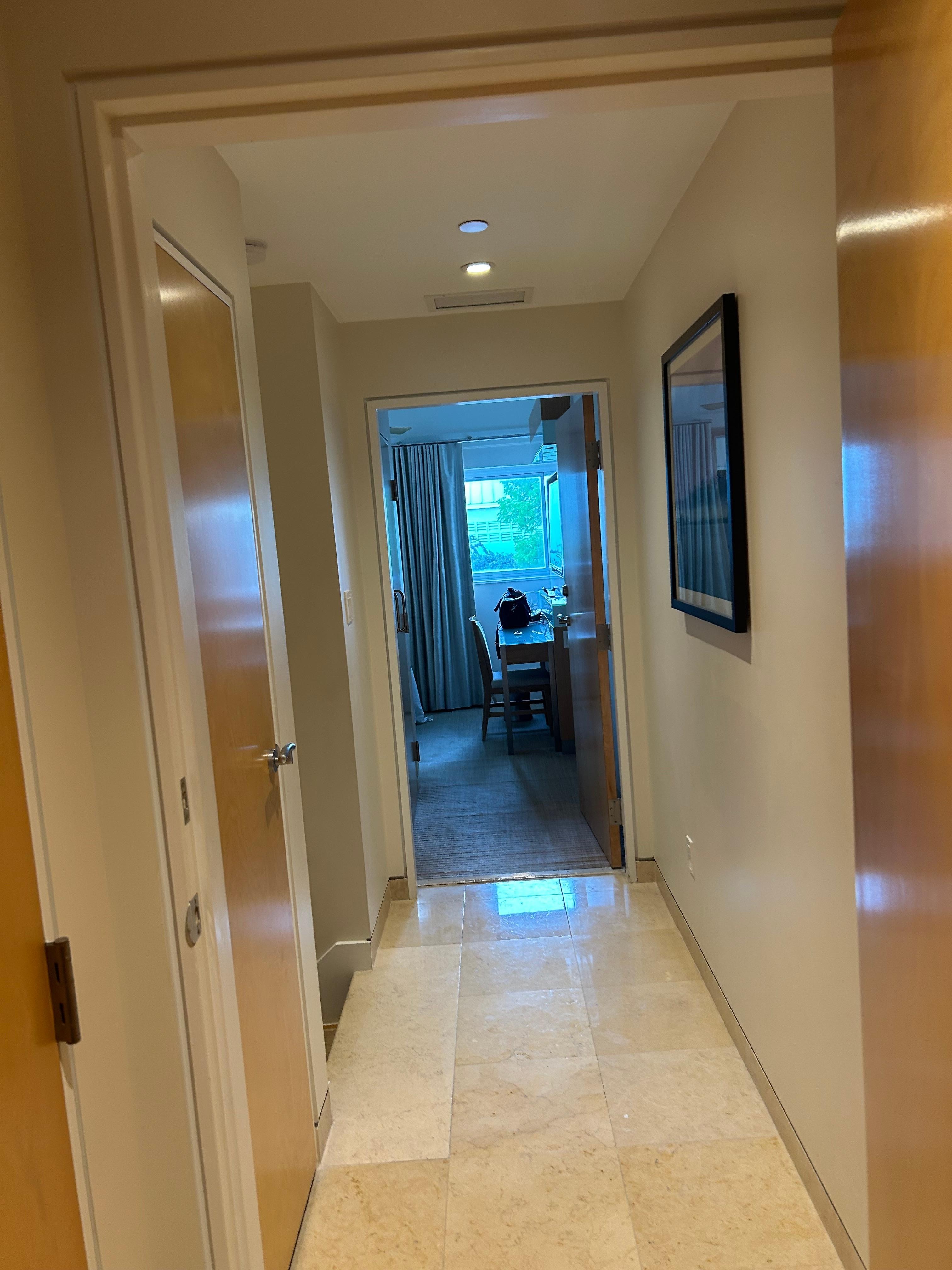 Hallway upstairs between the bedrooms