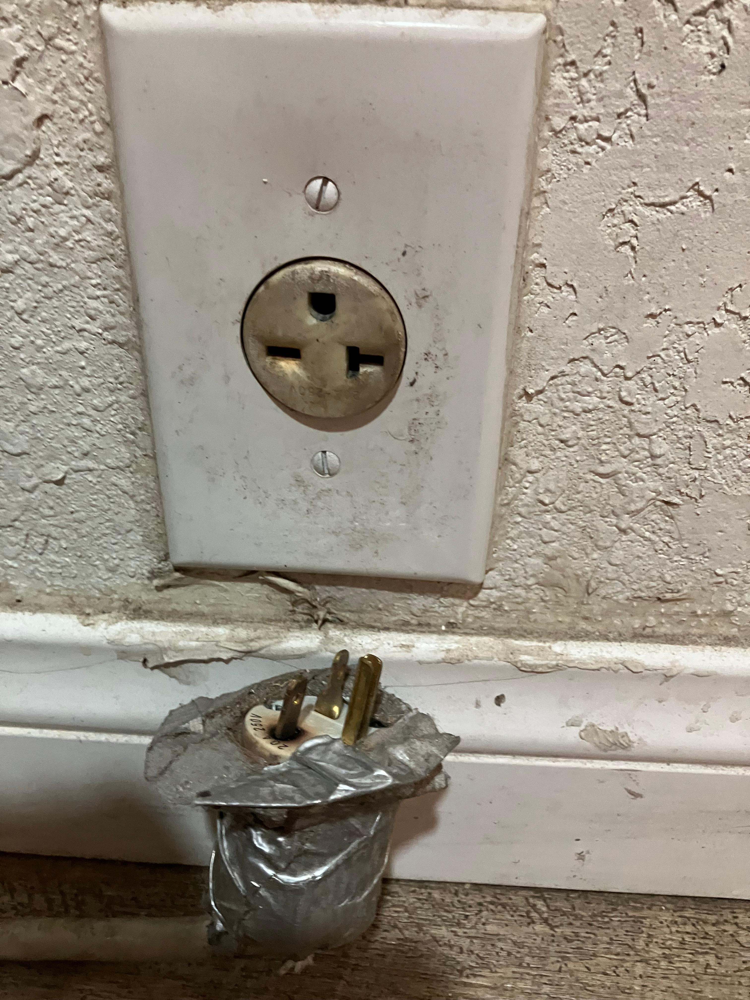 A/C, Nema 6-20 receptacle.