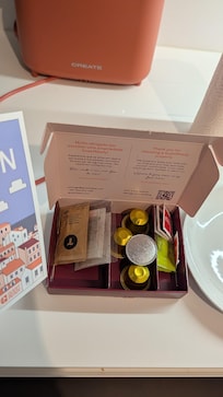 Some nice "hello" box