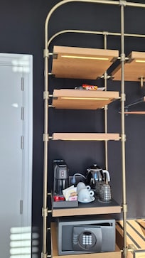 Excellent clothing storage