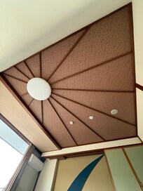 Bedroom ceiling