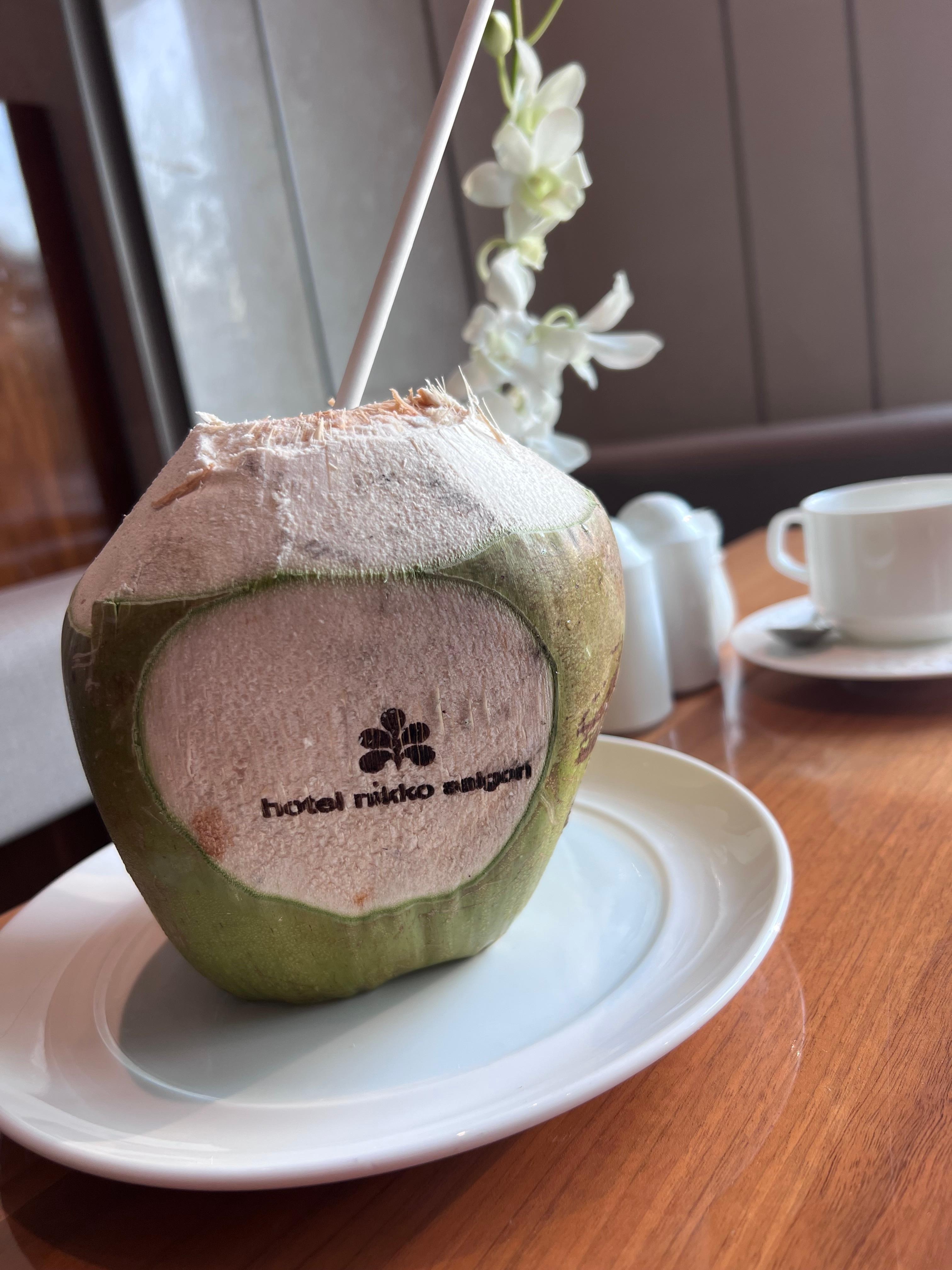 朝食のときに、ココナッツミルクがあります