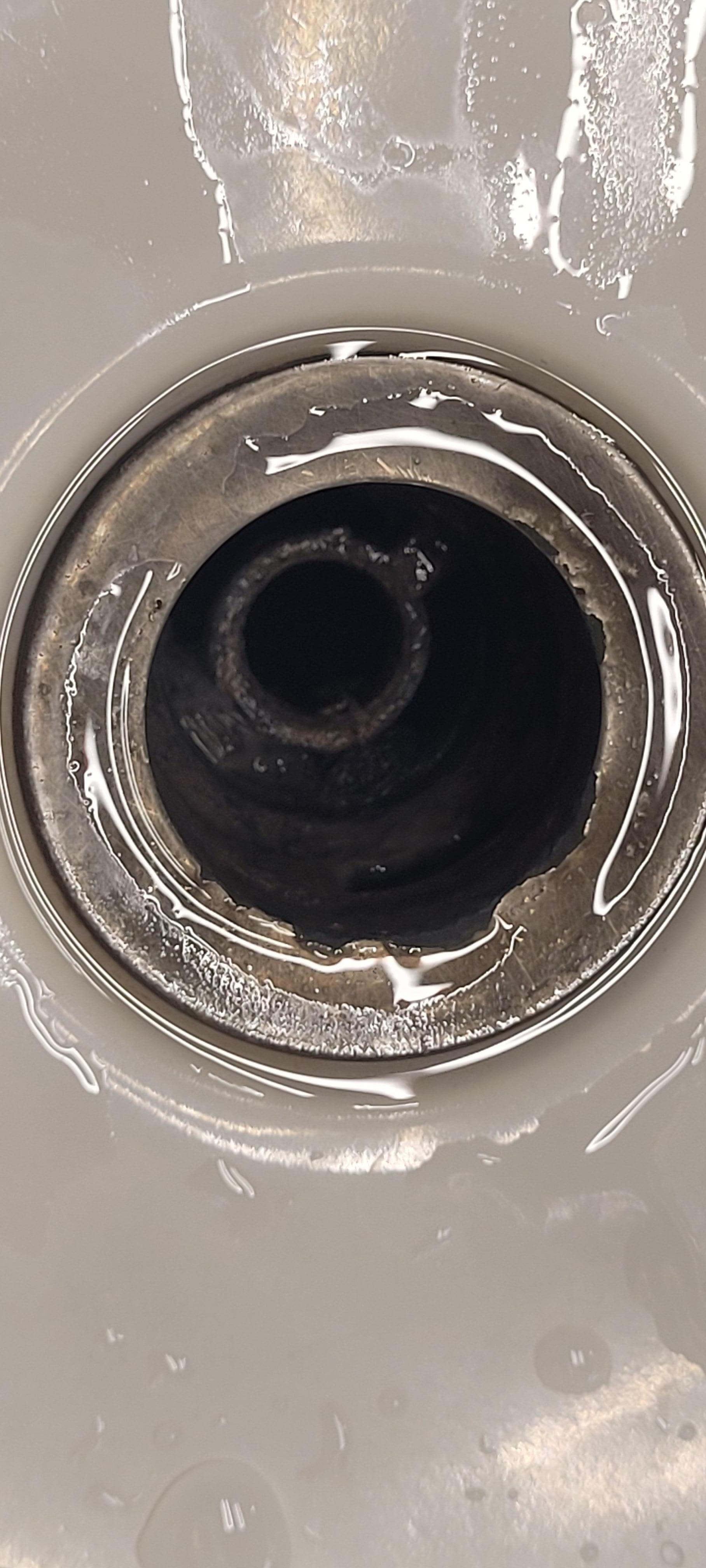 never seen such a disgusting sink in my life with $300 price tag