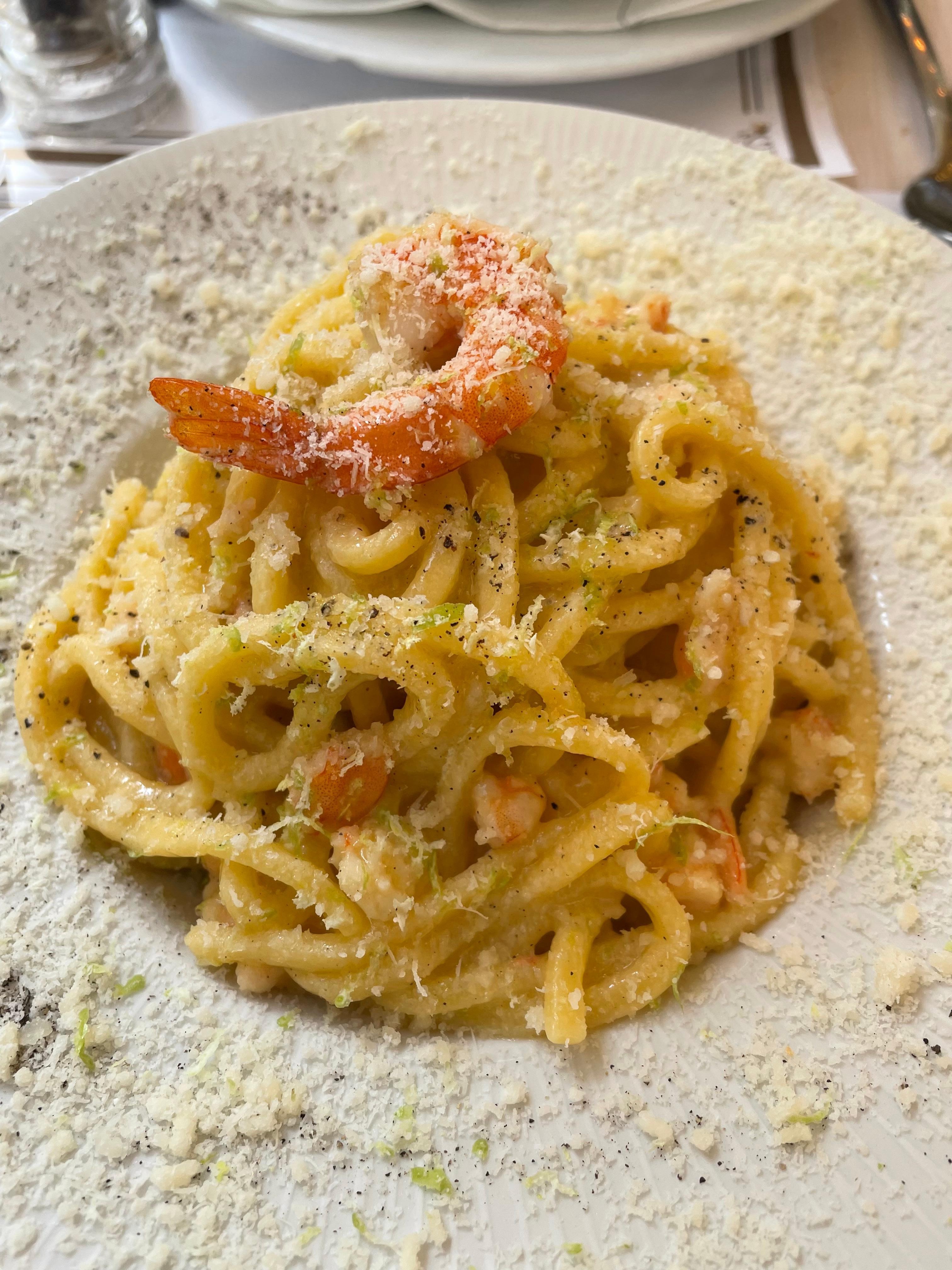 A must place to eat, great service, food very good, priced more than fair. Use Google Maps, Ristorante Pizzeria Mino, via Milazzo,18, 00185 Rome, 🍺