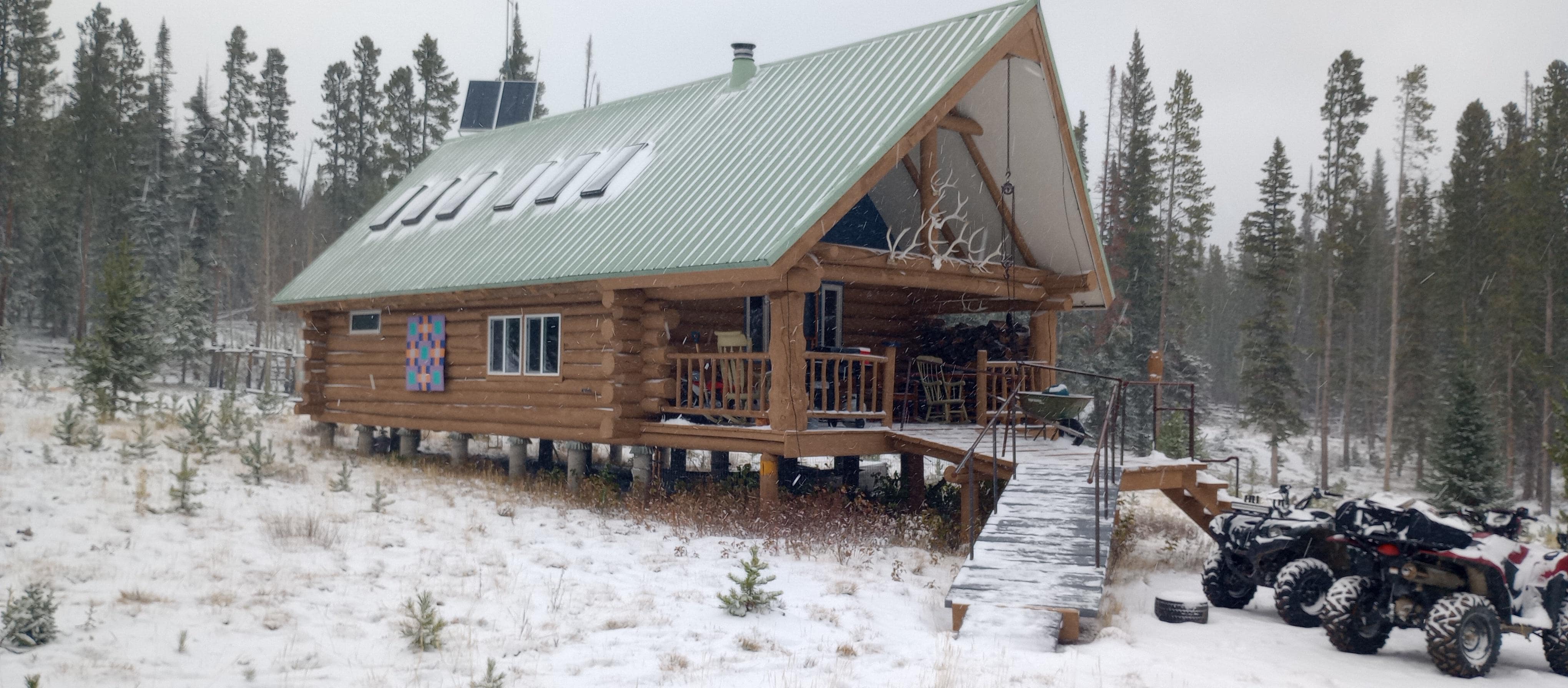 The cabin , displayed awesome workmanship, ingenuity and imagination