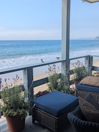 Morning coffee on the balcony - so peaceful!