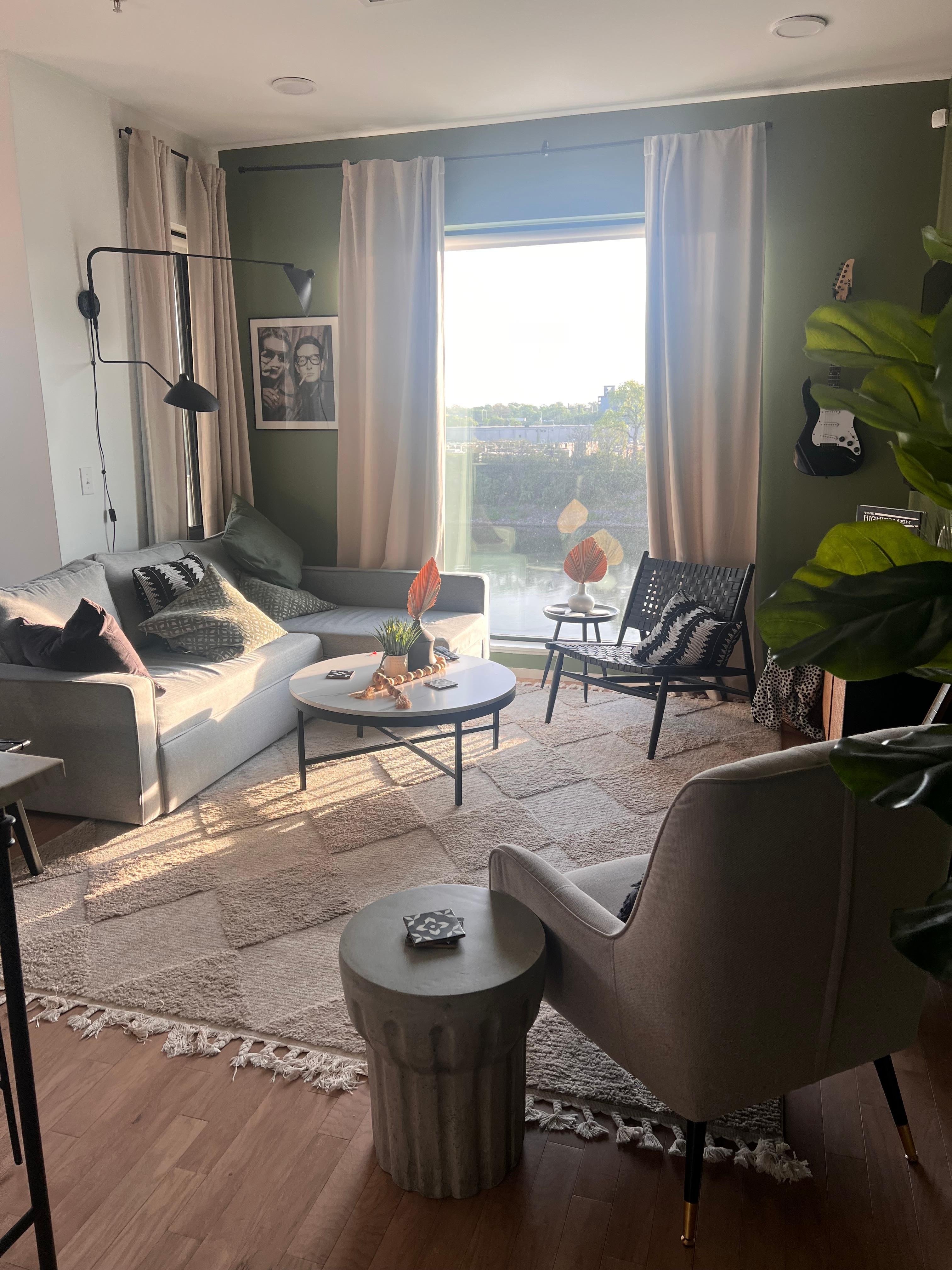 Morning sun in the living room 