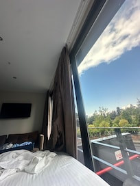 My soakkng bed