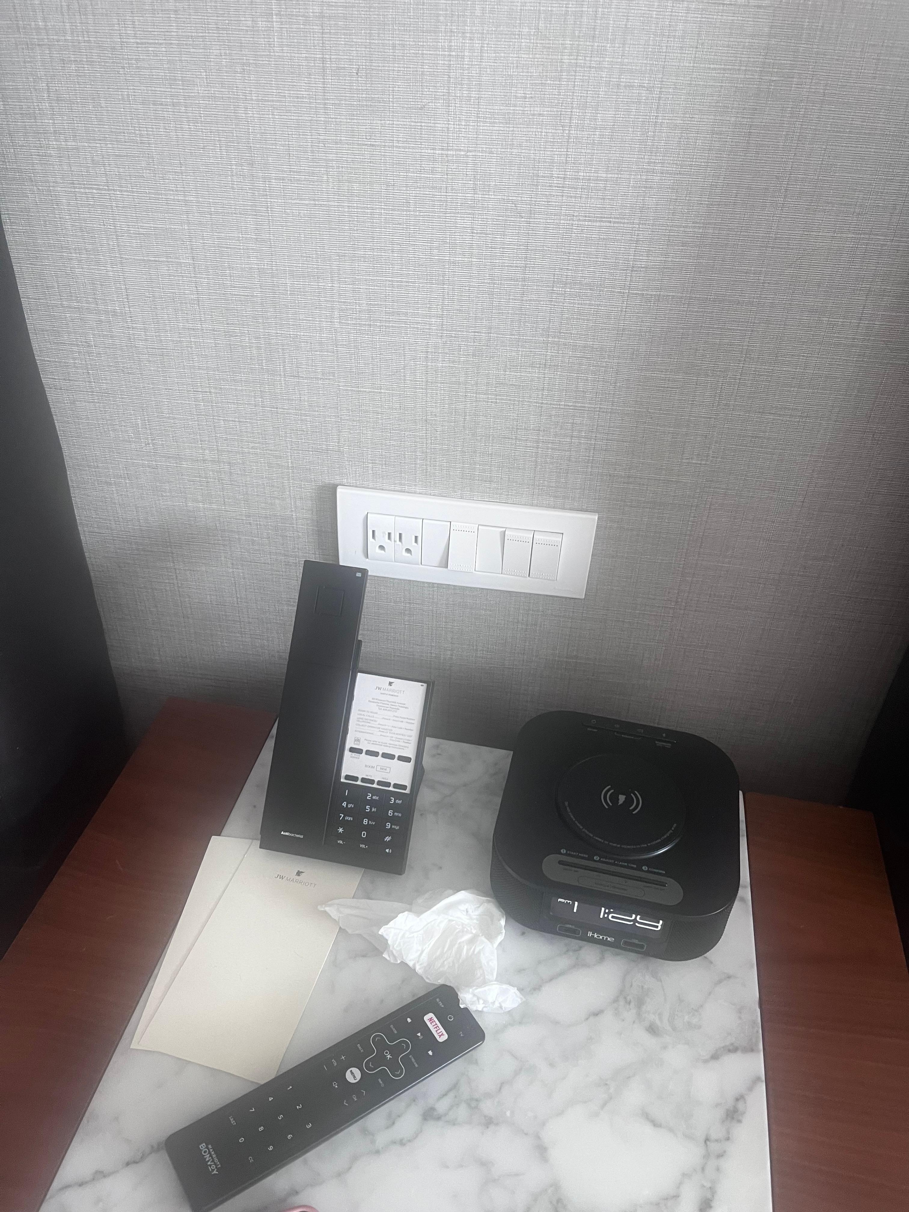 Sin enchufes usb o mini usb para los teléfonos 