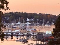 Early morning in the harbor