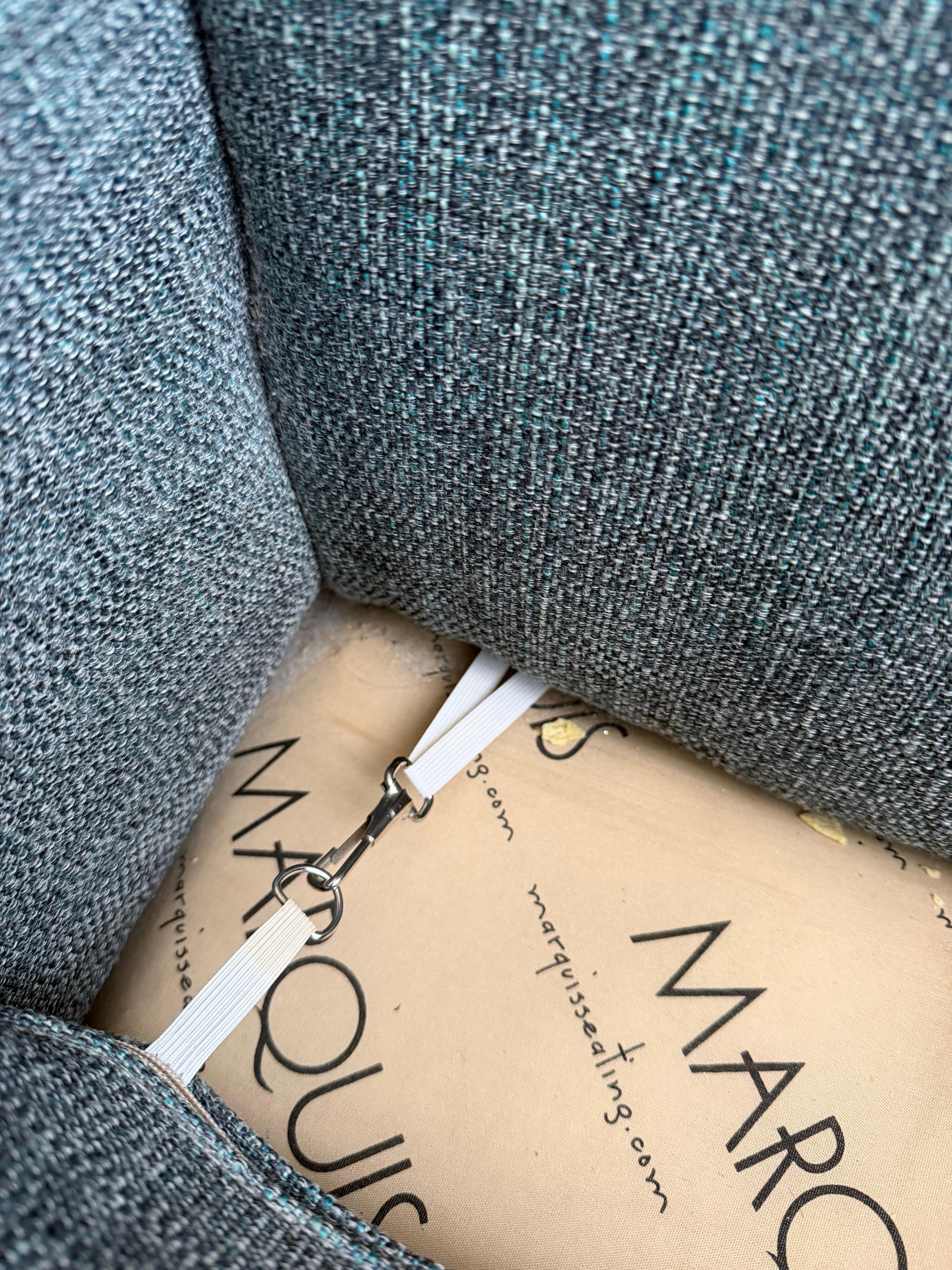 Hair , food and strong odor from the Arm chair 