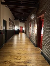 How cute is this hallway to the rooms?