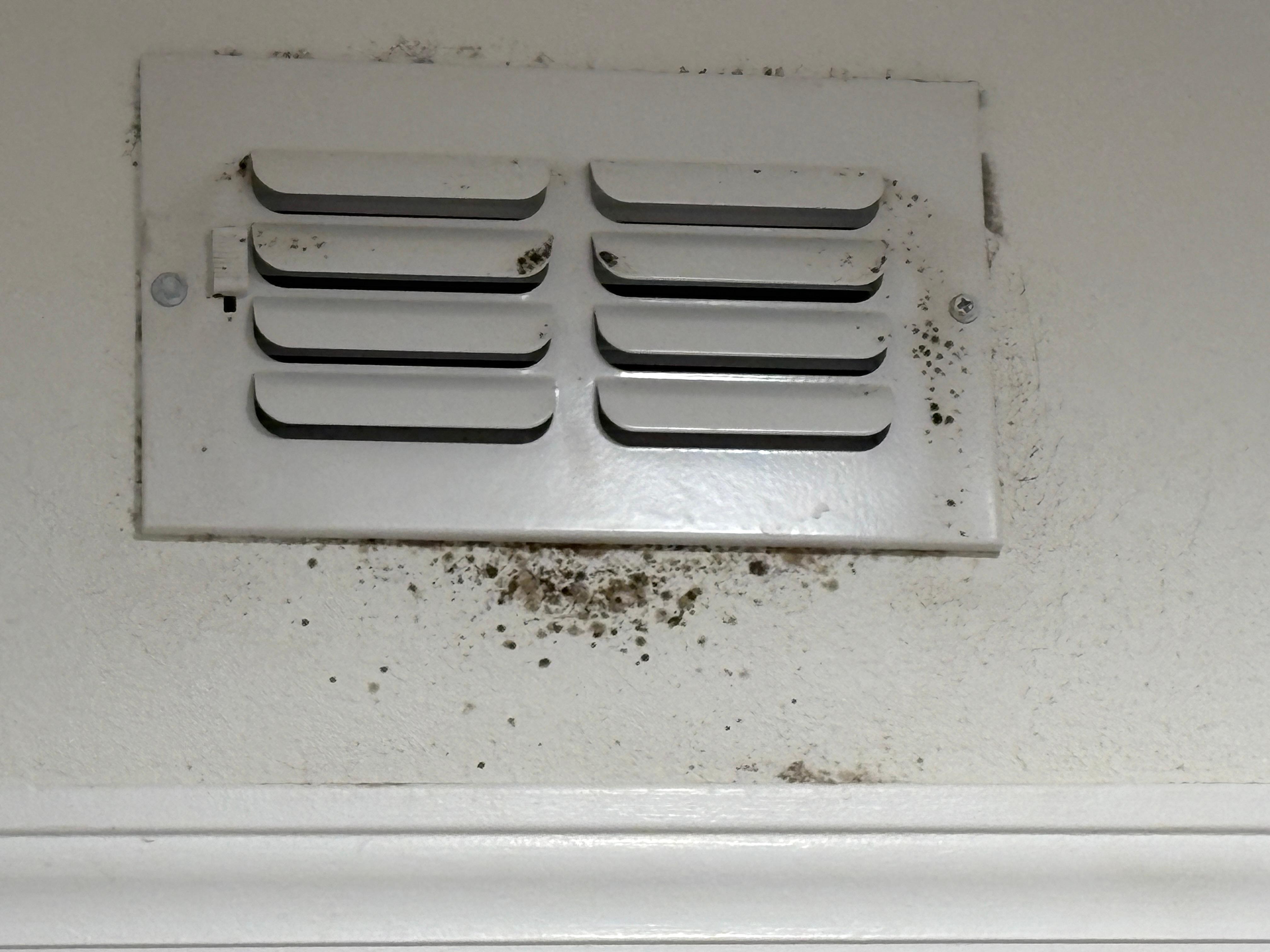 Kitchen air vent