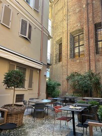 Breakfast courtyard!