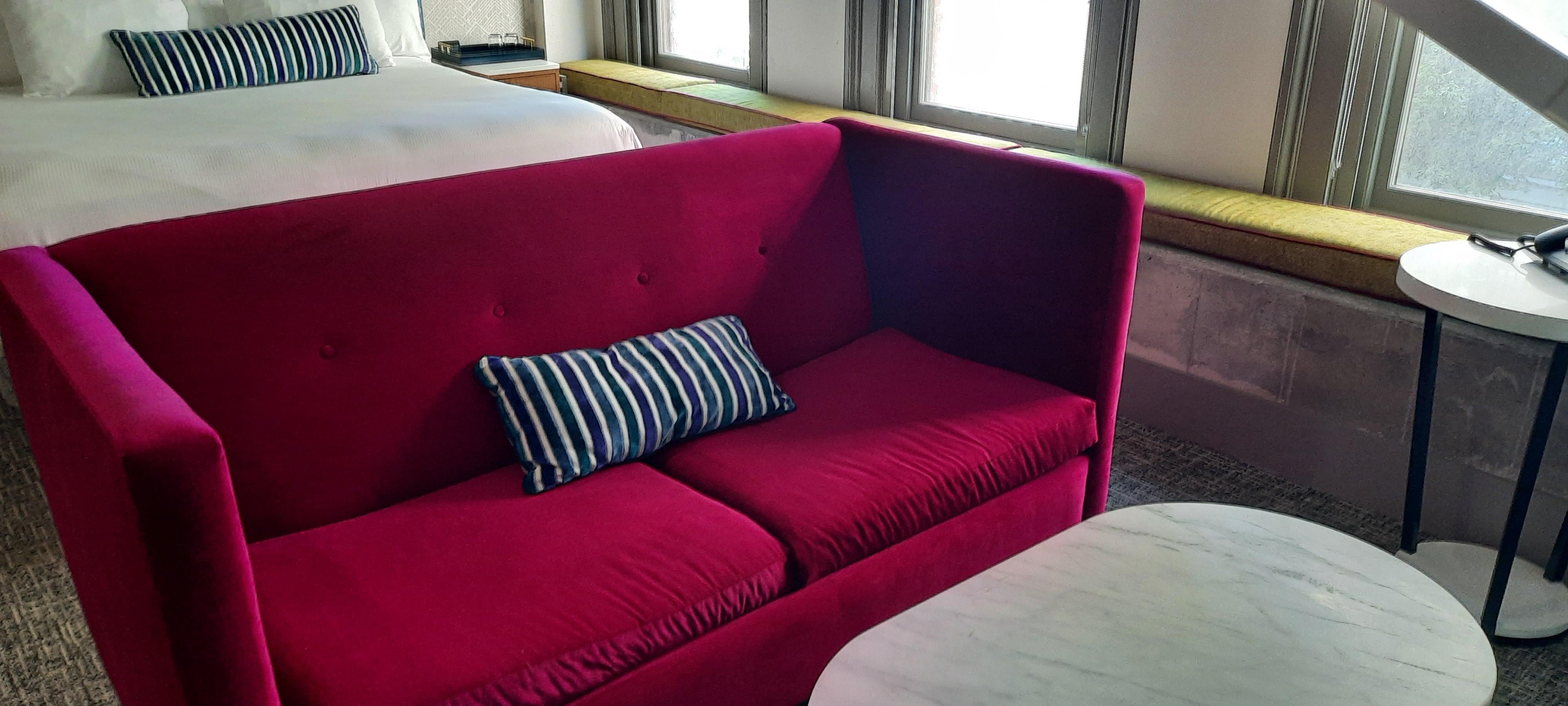 This couch was SO comfy!!