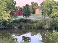 Beautiful grounds with plenty of walking trails.
