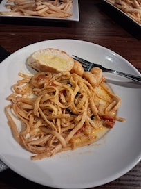 Shrimp pasta and houlihans downstairs